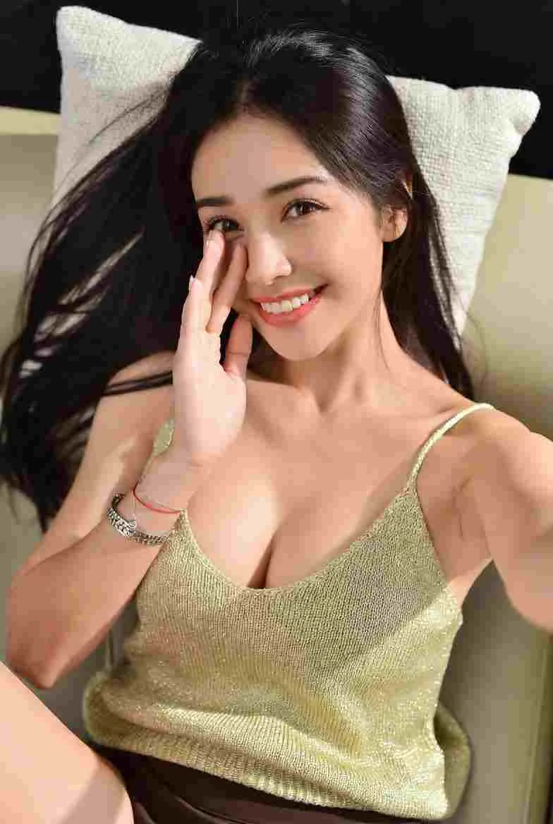 Maya, a fictional adult girl-next-door AI companion